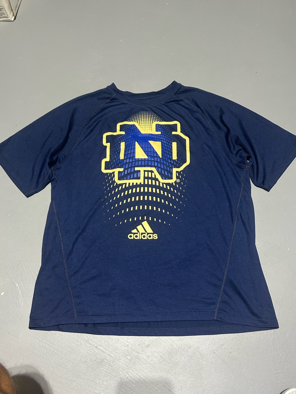 Adidas Climalite Notre Dame Performance Short Sleeve Shirt (Men’s Size Medium)